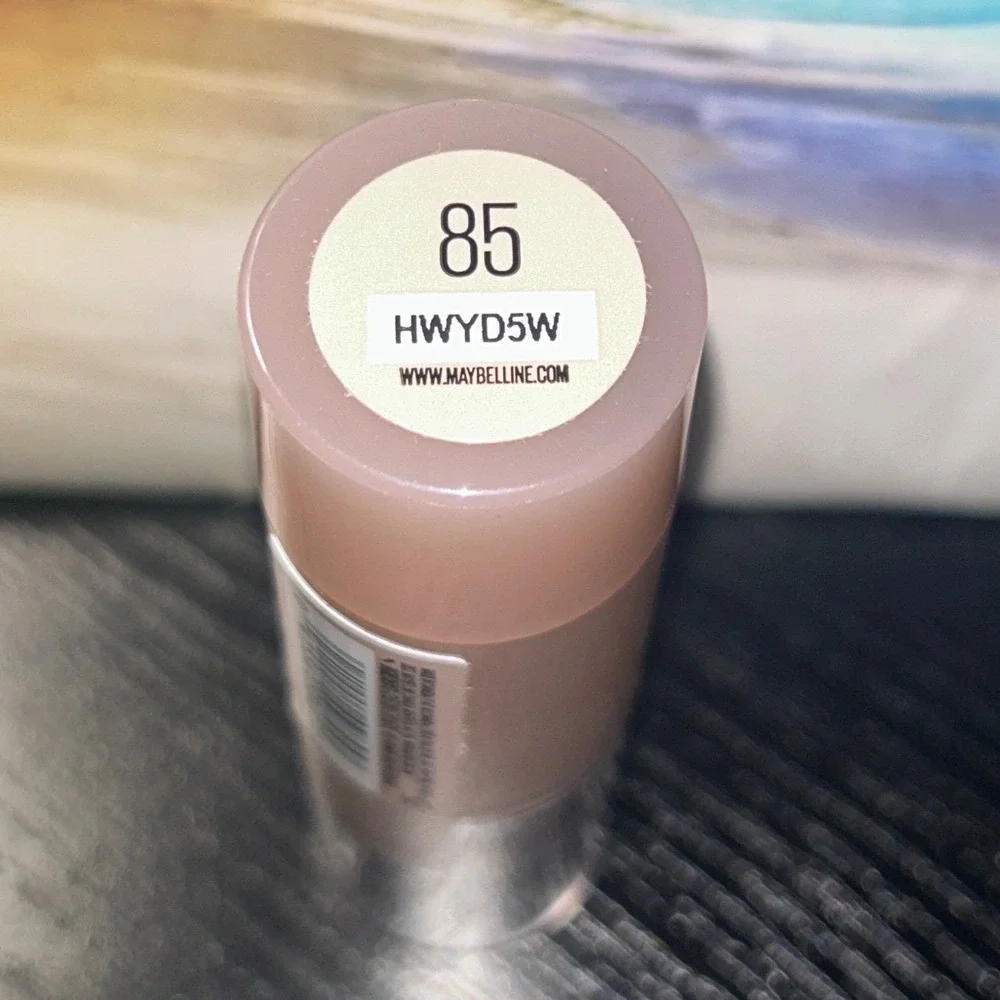 Maybelline Lifter Stix Multi-Use Face Stick Hyaluronic Acid Shade 85‎ HWYD5W NEW